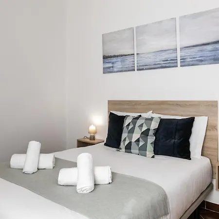 Wave Apartment *